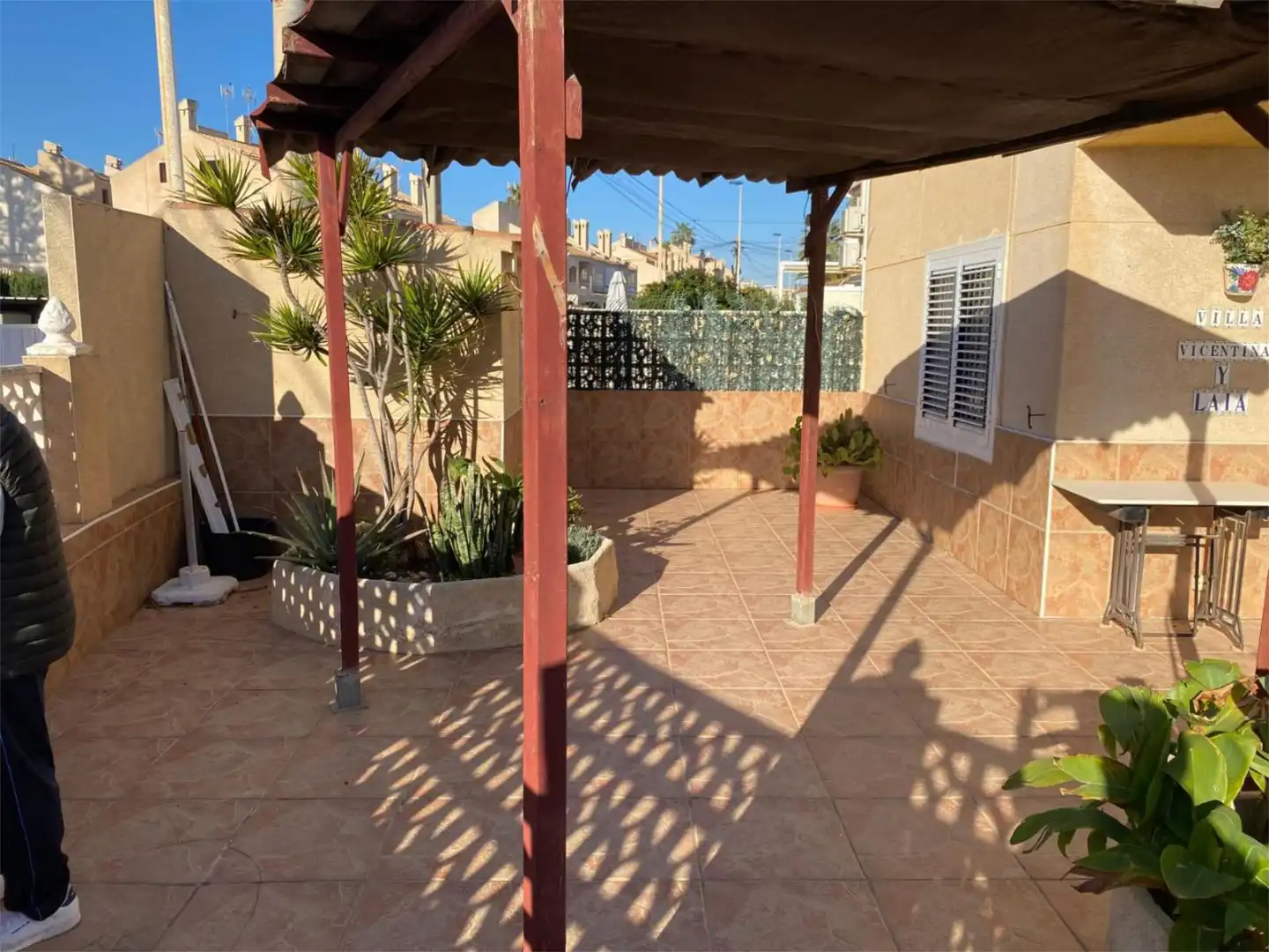 Terrasse von Wohnung zum Verkauf in Torrevieja mit Schwimmbad und Balkon