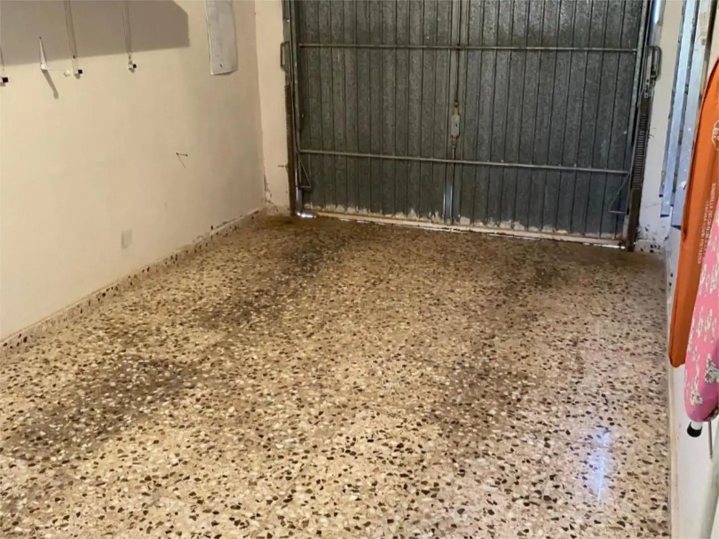Wohnung zum Verkauf in Torrevieja mit Schwimmbad und Balkon