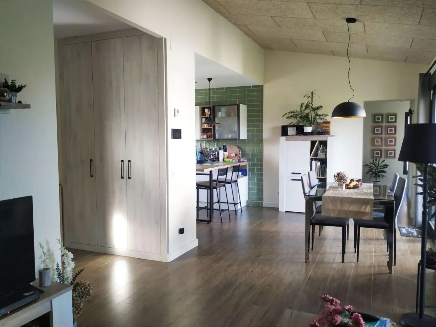 Casa o xalet en venda a Barrio Villanueva, 39, Meruelo Cuina de Casa o xalet en venda en Meruelo amb Terrassa i Piscina