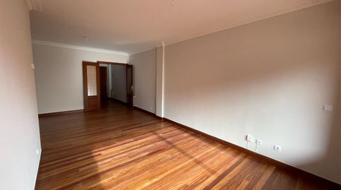 Foto 5 de Piso en venta en Landabarri Bidea, 34, Artatza - Pinueta - Pinosolo, Leioa