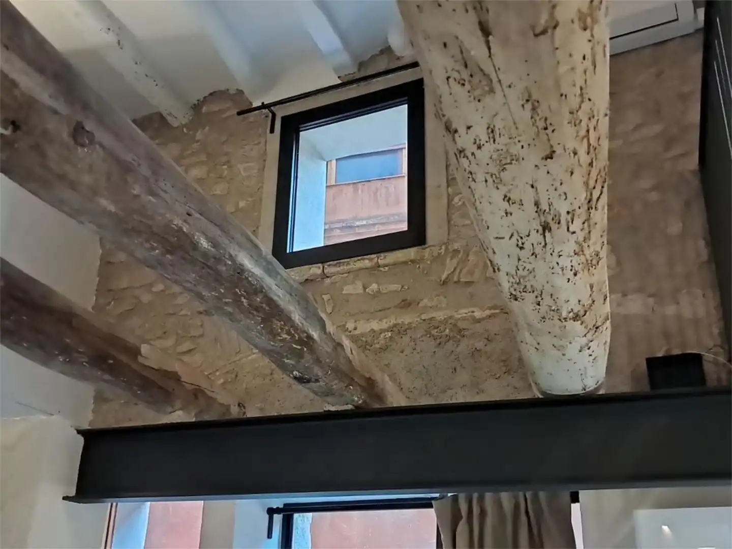 Piso en venta en Carrer dels Solans, 16, Montblanc Terraza de Piso en venta en Montblanc con Aire acondicionado, Calefacción y Amueblado