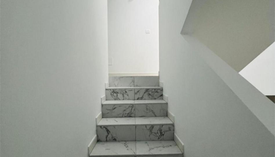 Single-family semi-detached for rent in Carrer Rector Petro, 25, Polígon de Llevant, Palma de Mallorca - image 1 Photo 1 of Single-family semi-detached for rent in Carrer Rector Petro, 25, Polígon de Llevant, Palma de Mallorca