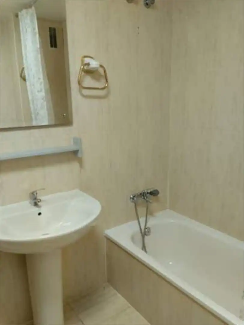 Wohnung zum Verkauf in Mezquitilla Badezimmer von Wohnung zum Verkauf in Vélez-Málaga mit Terrasse und Möbliert