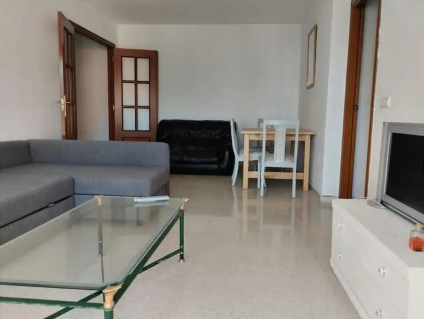 Wohnung zum Verkauf in Mezquitilla Wohnzimmer von Wohnung zum Verkauf in Vélez-Málaga mit Terrasse und Möbliert