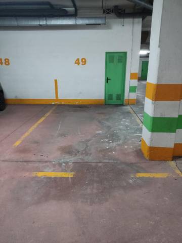 Garaje en Alquiler en Avenida das Corvaceiras, 1 en Campo da Torre - Mollabao