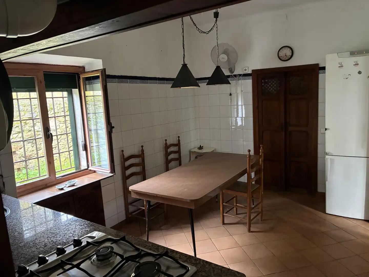 Casa adosada en venta en Plaza España, 2, Ruanes Cocina de Casa adosada en venta en Ruanes con Amueblado