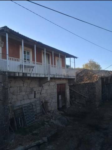 Casa-chalet en Venta en Lugar Celeiros, 28 en A Teixeira