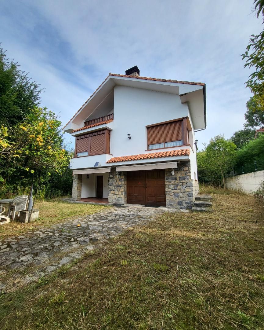 Vista exterior de Casa o chalet en venta en Villaviciosa