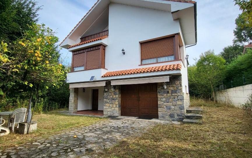 Casa o chalet en venta en Calle de Carlos Ciaño Canto, 6, Villaviciosa - Amandi, Villaviciosa - imagen 1 Foto 1 de Casa o chalet en venta en Calle de Carlos Ciaño Canto, 6, Villaviciosa - Amandi, Villaviciosa