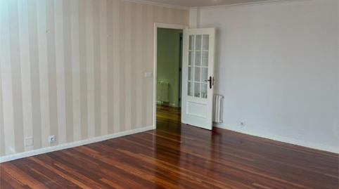 Photo 3 of Flat for rent in Rúa de Bolivia, 9, Plaza España - Corte Inglés, Vigo
