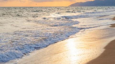 Room in Avinguda de Manuel Girona, 32, Castell - Poble Vell, Castelldefels - image 2 Photo 2 of Room in Avinguda de Manuel Girona, 32, Castell - Poble Vell, Castelldefels