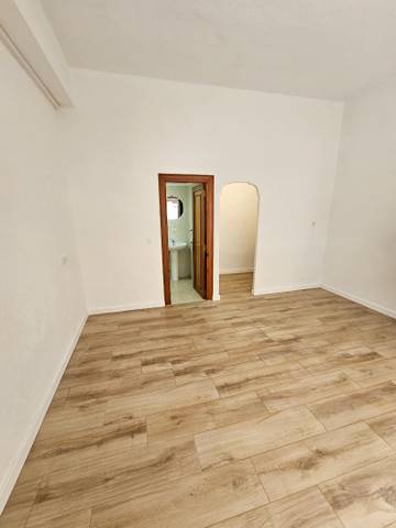 Local comercial en Alquiler en Carrer de Joanot Martorell, 4 en Sueca ciudad