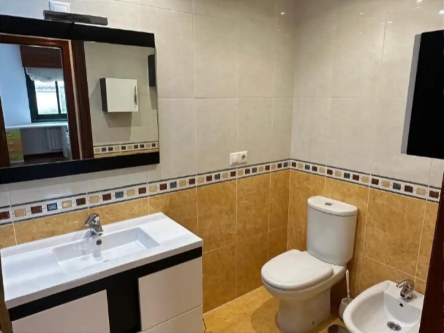 Flat for rent in Avenida Mar, 40, Fene Bathroom of Flat for rent in Fene with Heating, Parquet flooring and Storage room