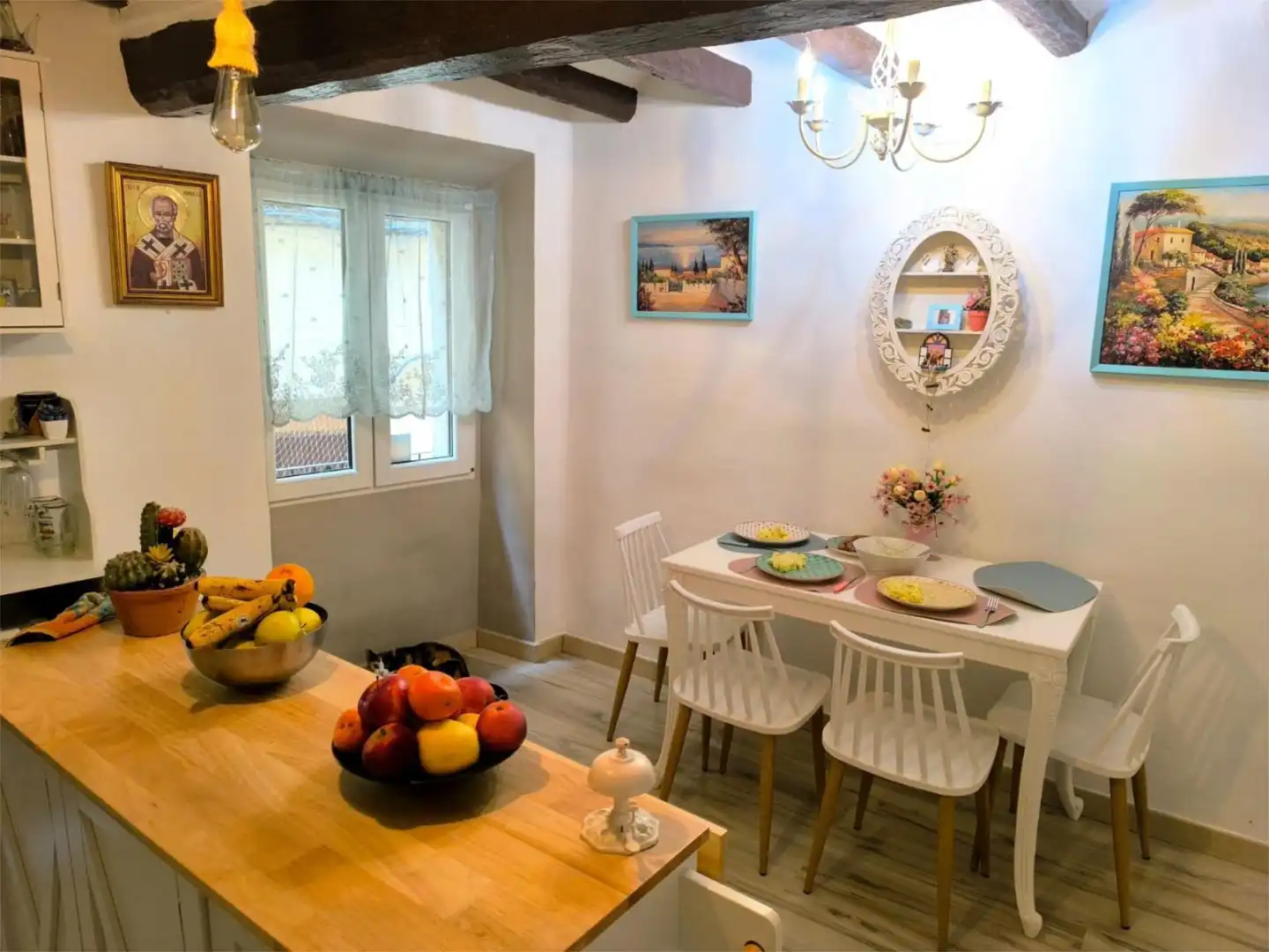Casa o xalet en venda a Carrer de Sant Antoni, 2, Alcover Menjador de Casa o xalet en venda en Alcover amb Terrassa i Balcó