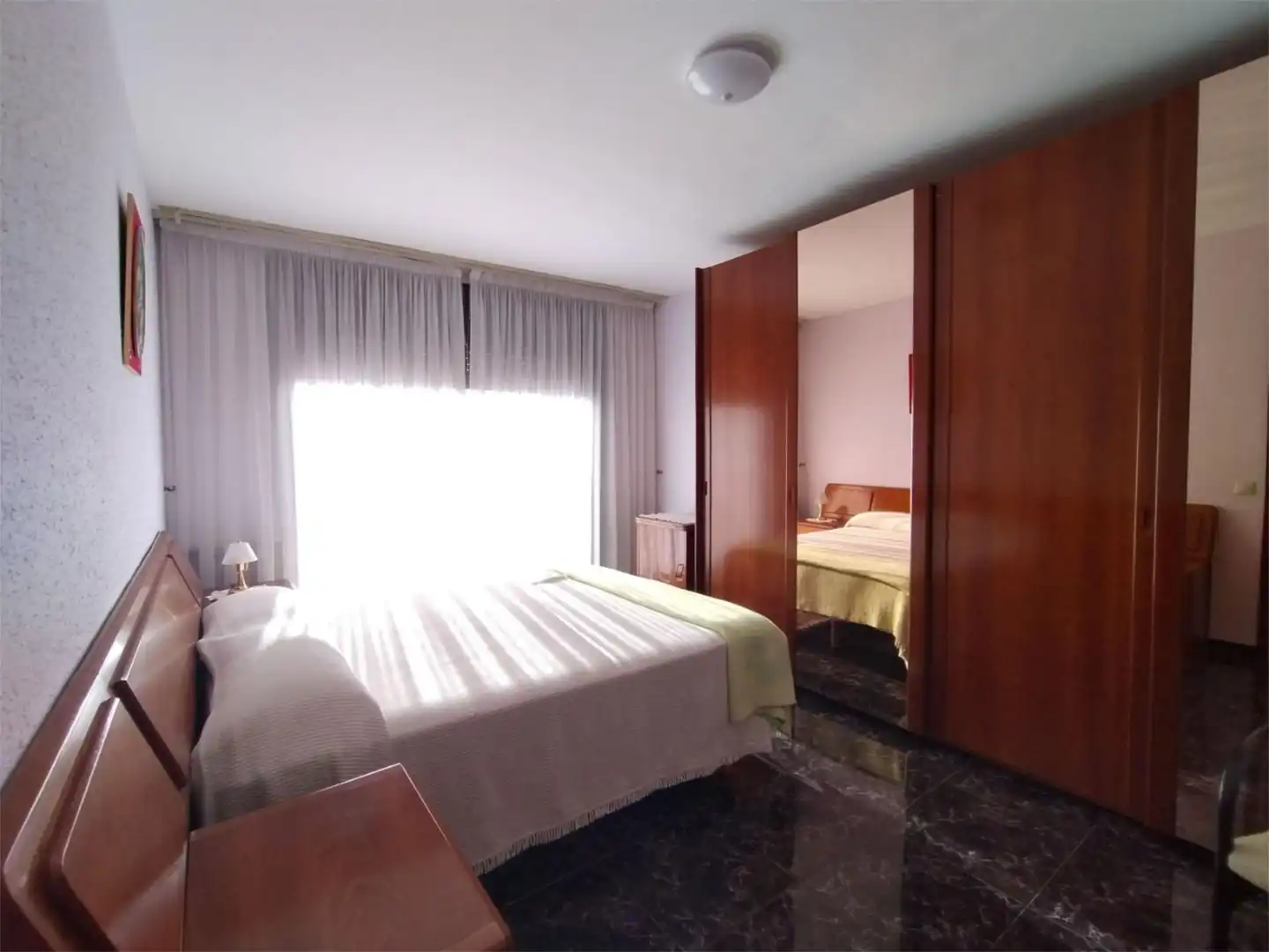 Piso en venta en Can Farrerons Habitación de Piso en venta en Premià de Mar con Aire acondicionado, Terraza y Balcón