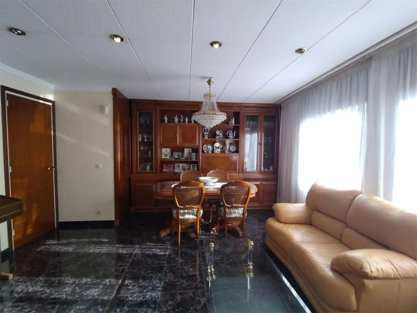 Piso en venta en Can Farrerons Comedor de Piso en venta en Premià de Mar con Aire acondicionado, Terraza y Balcón