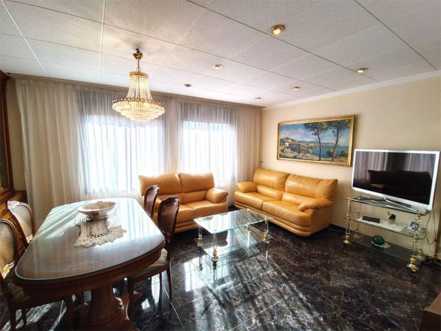 Piso en Venta en Can Farrerons