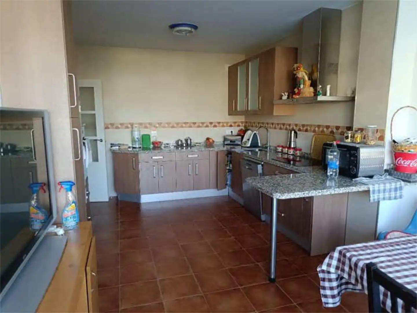 Casa adosada en venda a Cerros de Montequinto Cuina de Casa adosada en venda en Montequinto amb Calefacció, Jardí privat i Traster