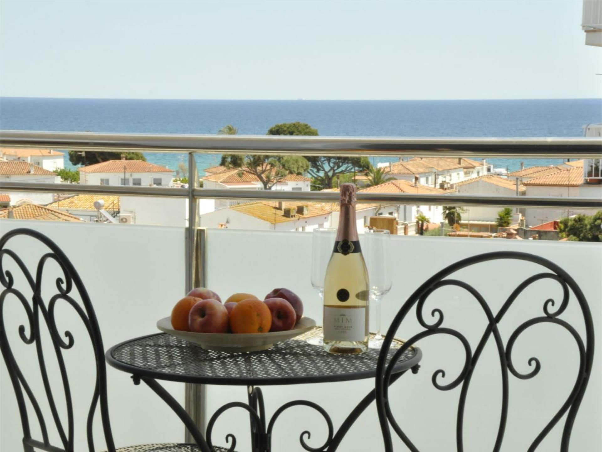 Bedroom of Flat for sale in Blanes  with Air Conditioner, Heating and Parquet flooring