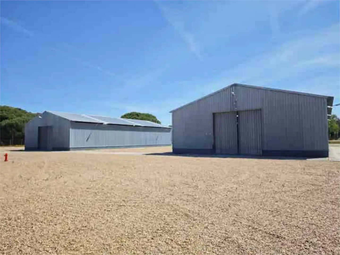 Fabrikhallen zur Miete in Alcazarén Außenansicht von Fabrikhallen zur Miete in Alcazarén