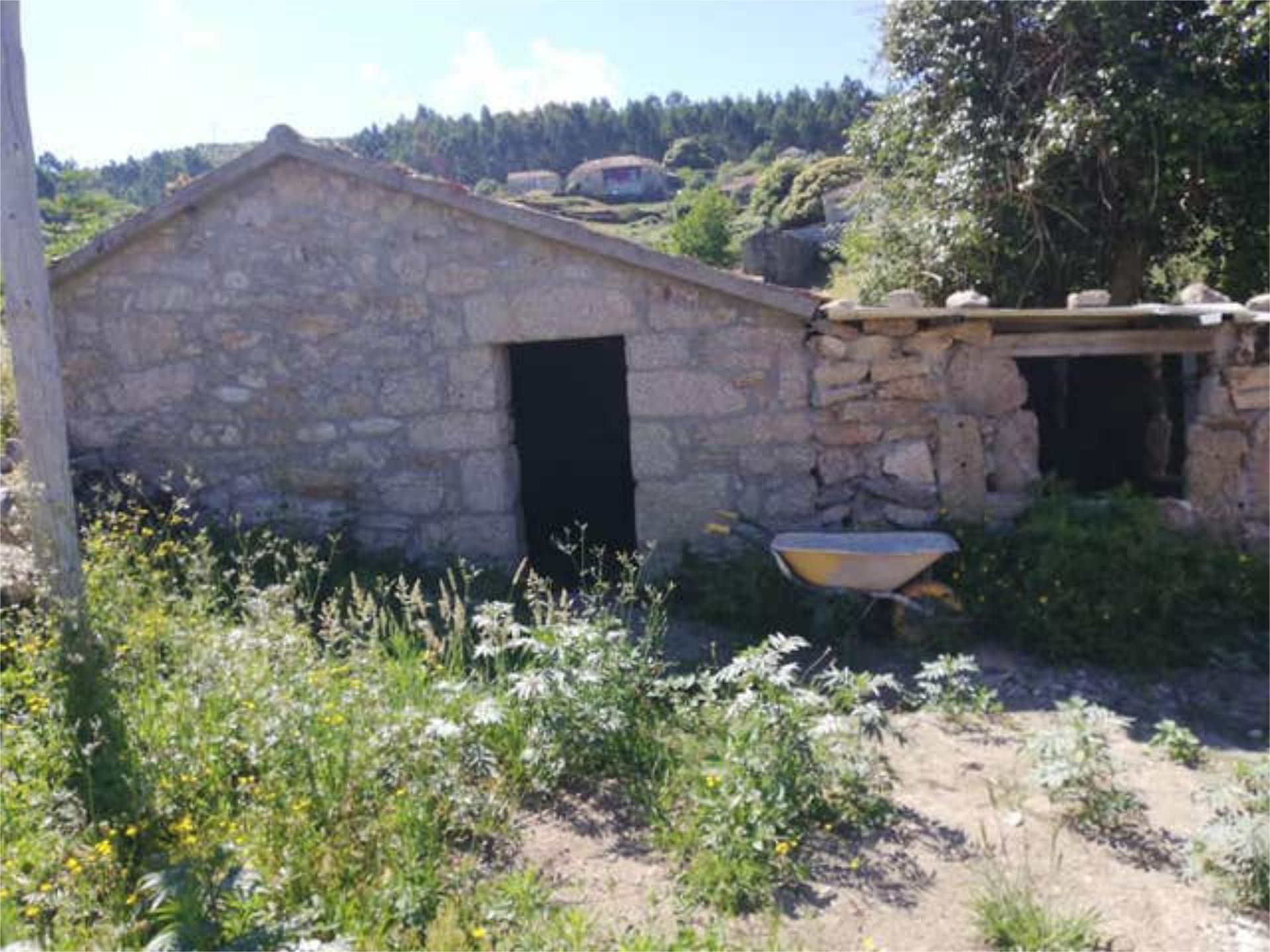 Casa o chalet en venta en A Lama   con Jardín privado y Terraza