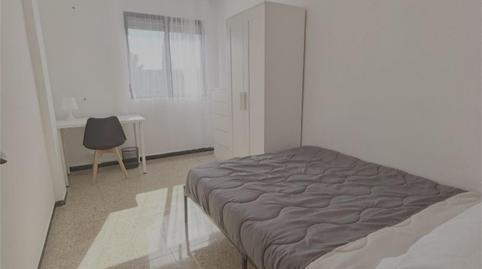 Foto 3 de Pis per a compartir a Carrer de Ramon Berenguer IV, 64, Centre, Tortosa