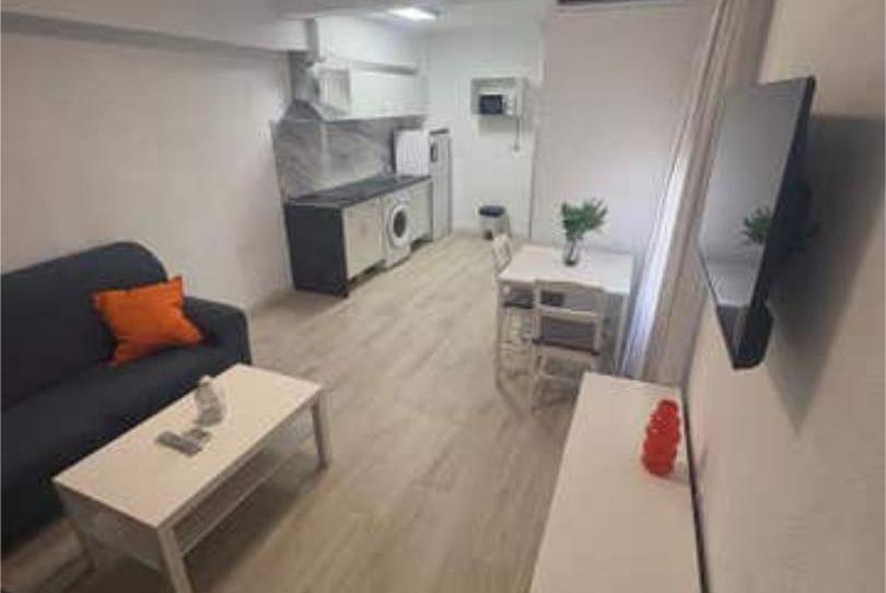 Pis de lloguer a Sagunto - Edisol, Córdoba Capital - imatge 1 Foto 1 de Pis de lloguer a Sagunto - Edisol, Córdoba Capital