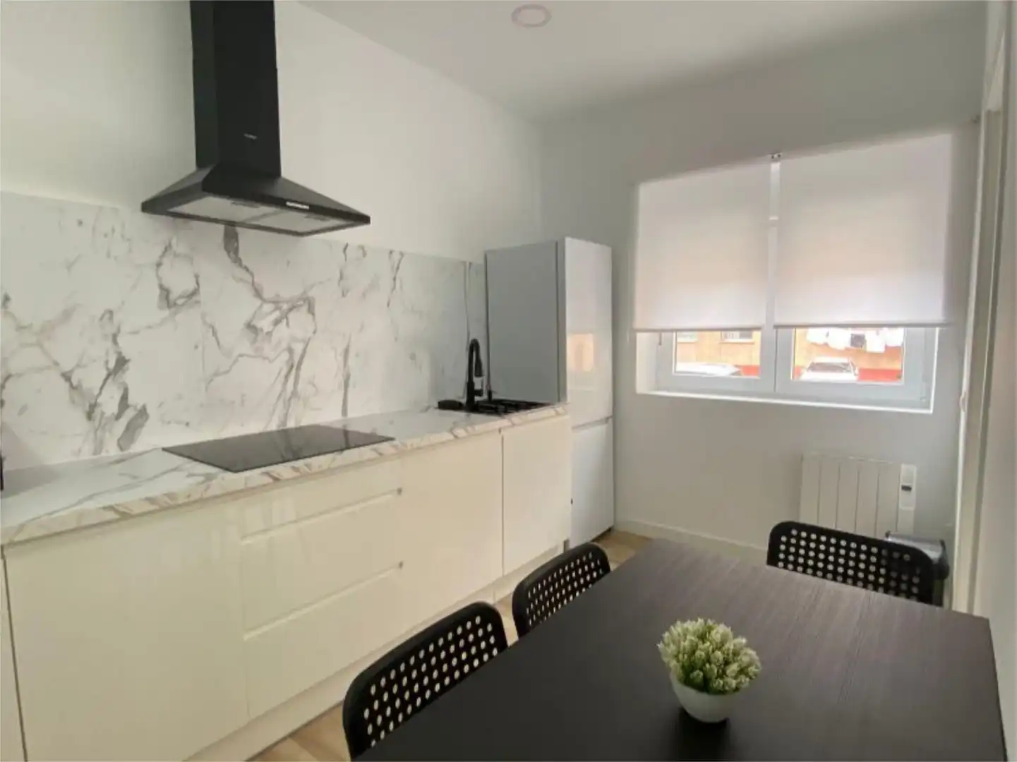 Cocina de Piso para compartir en Valladolid con Calefacción, Parquet y Amueblado