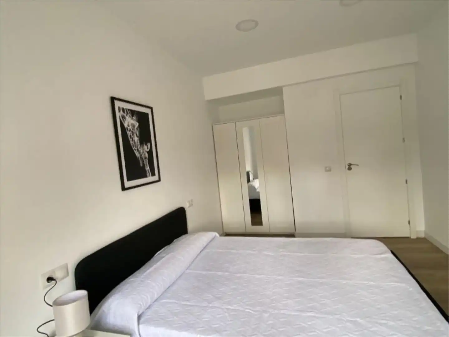 Habitación de Piso para compartir en Valladolid con Calefacción, Parquet y Amueblado