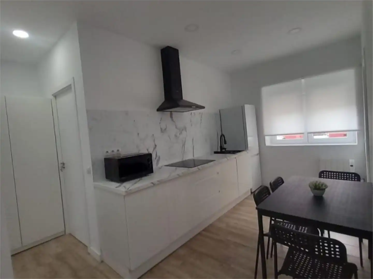 Cocina de Piso para compartir en Valladolid con Calefacción, Parquet y Amueblado
