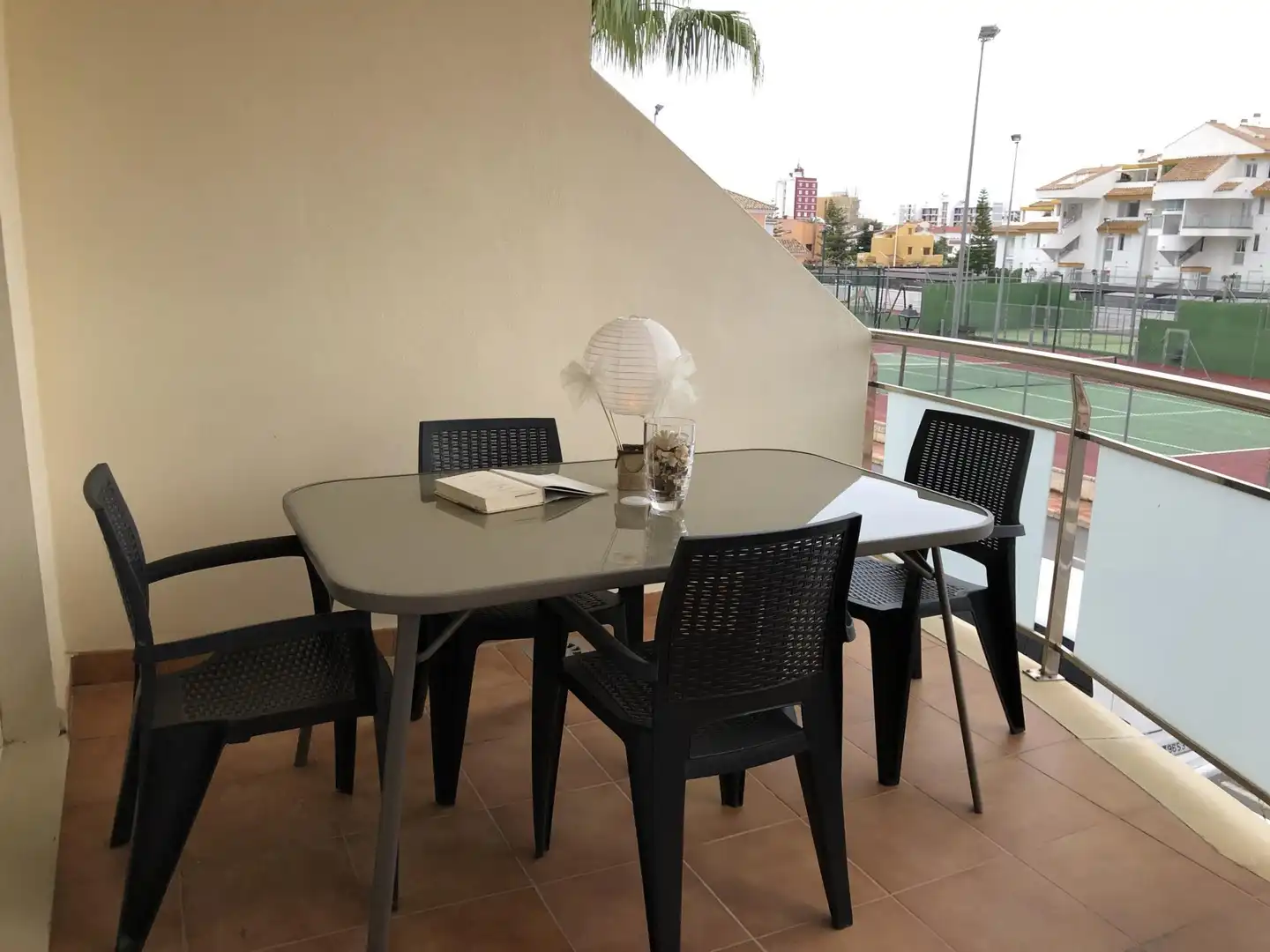 Wohnung zur Miete in Carrer d'Astúries, 11, Torreblanca Terrasse von Wohnung zur Miete in Torreblanca mit Klimaanlage, Heizung und Privatgarten