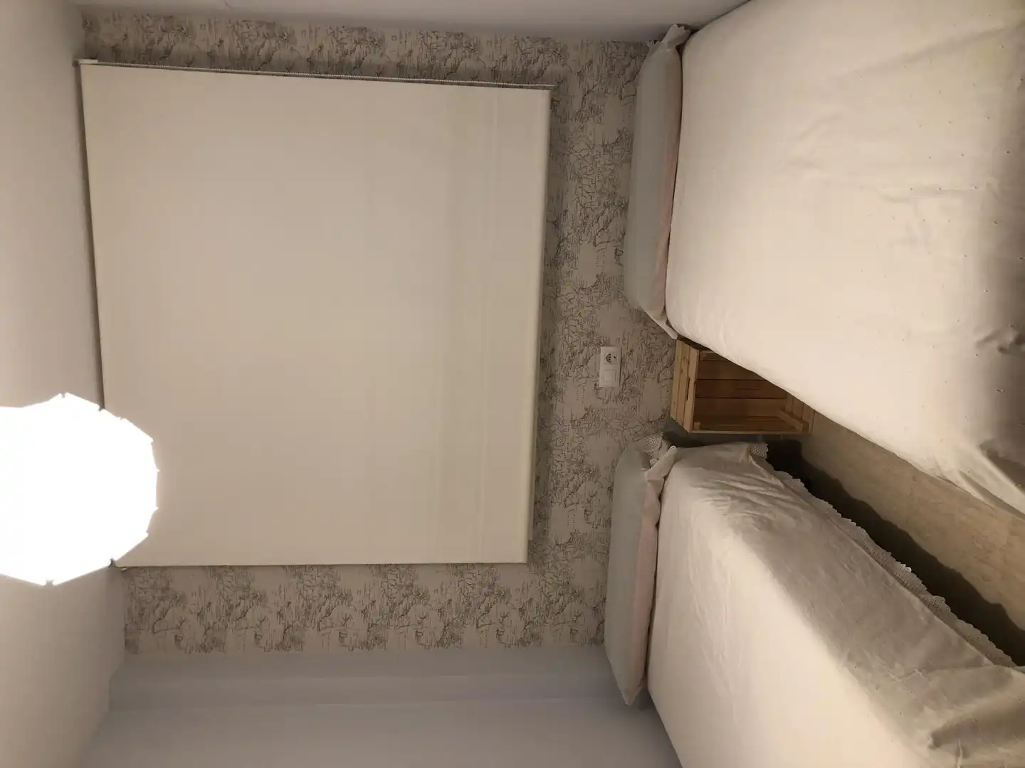 Wohnung zur Miete in Carrer d'Astúries, 11, Torreblanca Schlafzimmer von Wohnung zur Miete in Torreblanca mit Klimaanlage, Heizung und Privatgarten