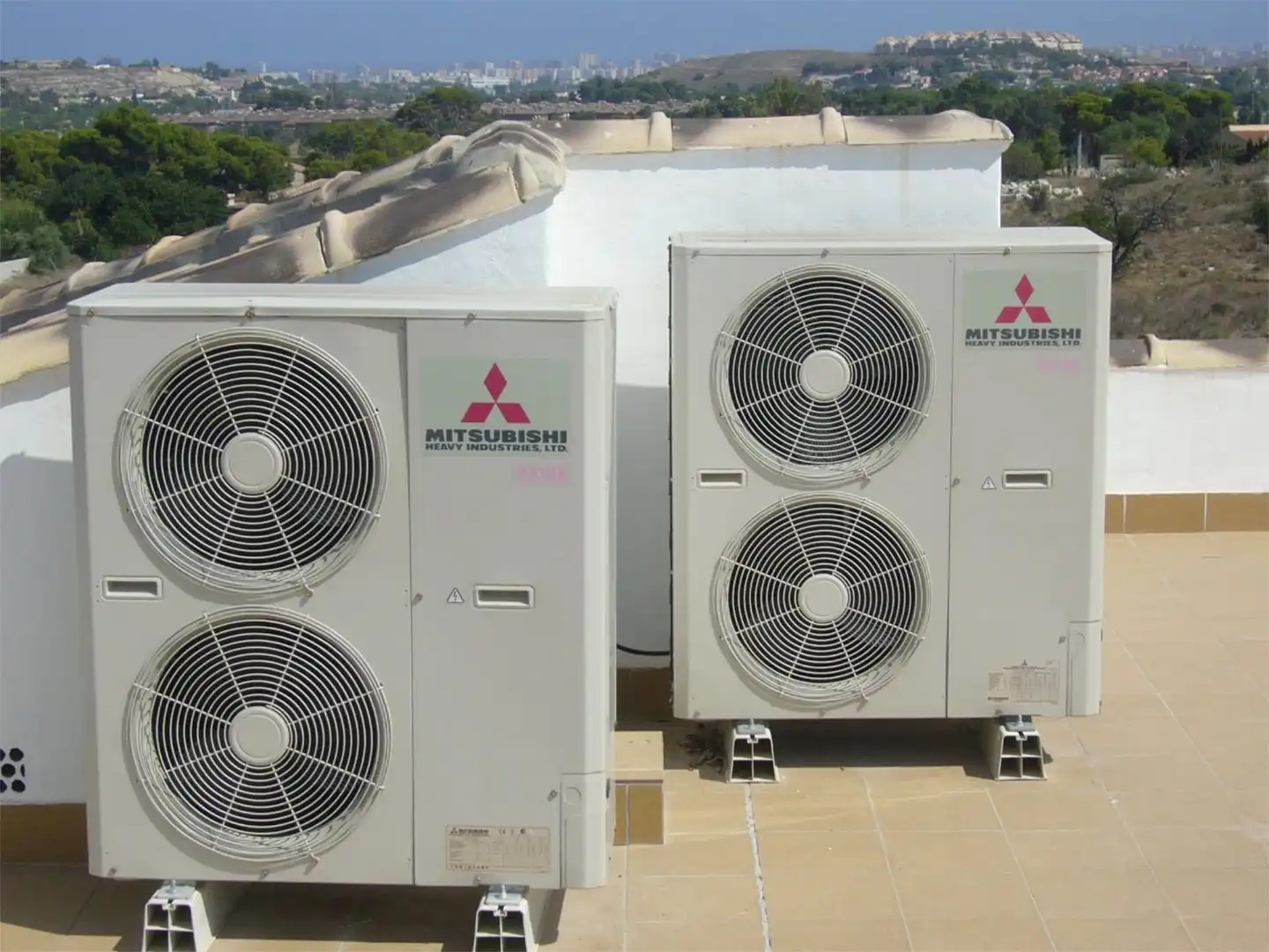 Außenansicht von Wohnung zum Verkauf in Mutxamel mit Klimaanlage, Terrasse und Schwimmbad