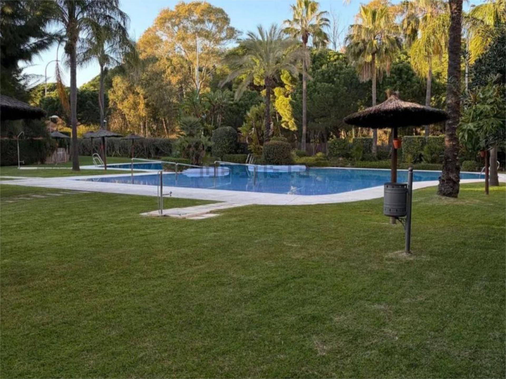 Swimming pool of Flat for sale in El Puerto de Santa María  with Air Conditioner, Parquet flooring and Terrace