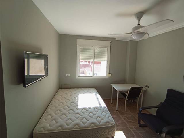 Piso en Alquiler en Camino Suárez, 85 en Suárez