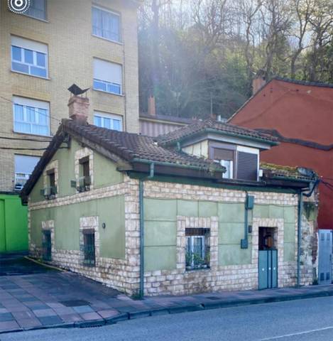 Casa-chalet en Venta en Plaza la Constitución, 4 en La Villa - Bazuelo