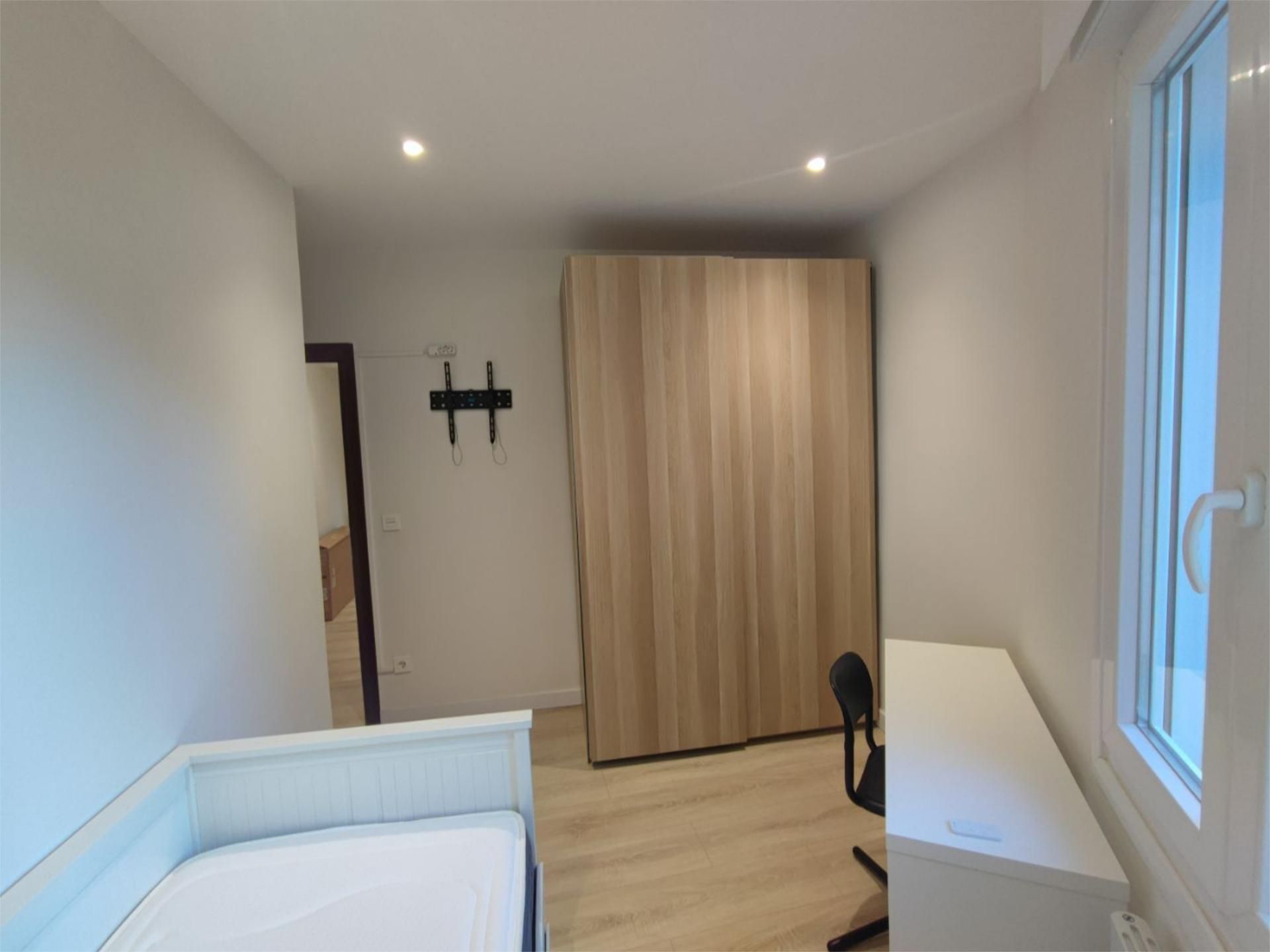 Piso para compartir en Fauste Kalea, 16, Kalero - Basozelai Habitación de Piso para compartir en Basauri con Calefacción, Parquet y Amueblado