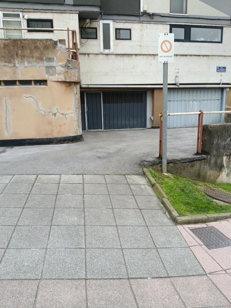 Garage for sale in Calle Francisco Díaz Pimienta, 31, El Astillero Parking of Garage for sale in El Astillero