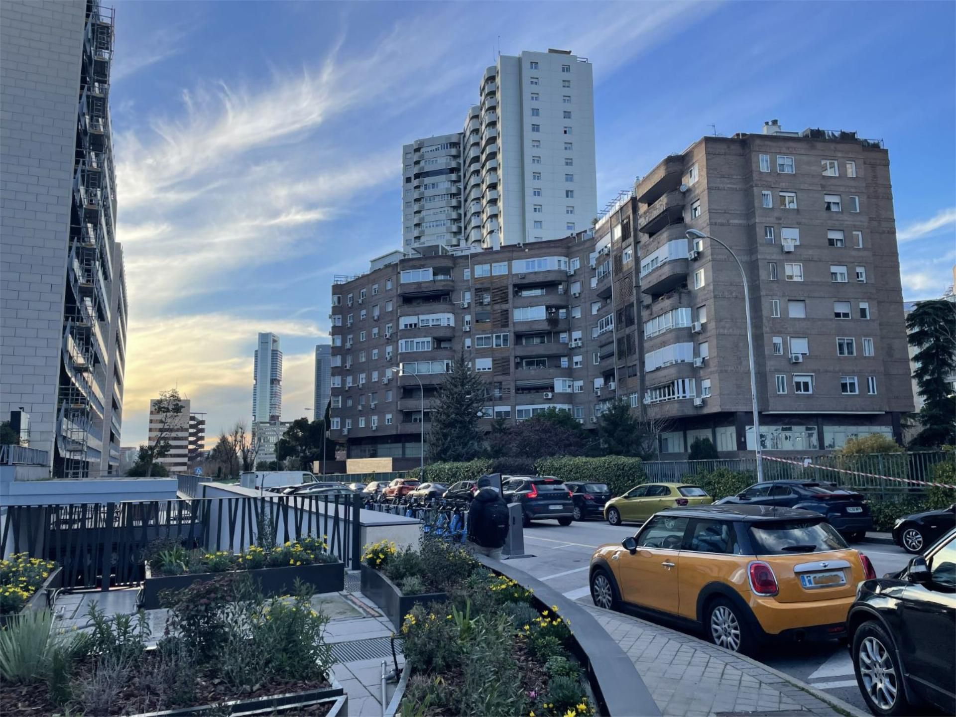 Exterior view of Flat for sale in  Madrid Capital  with Air Conditioner, Heating and Parquet flooring