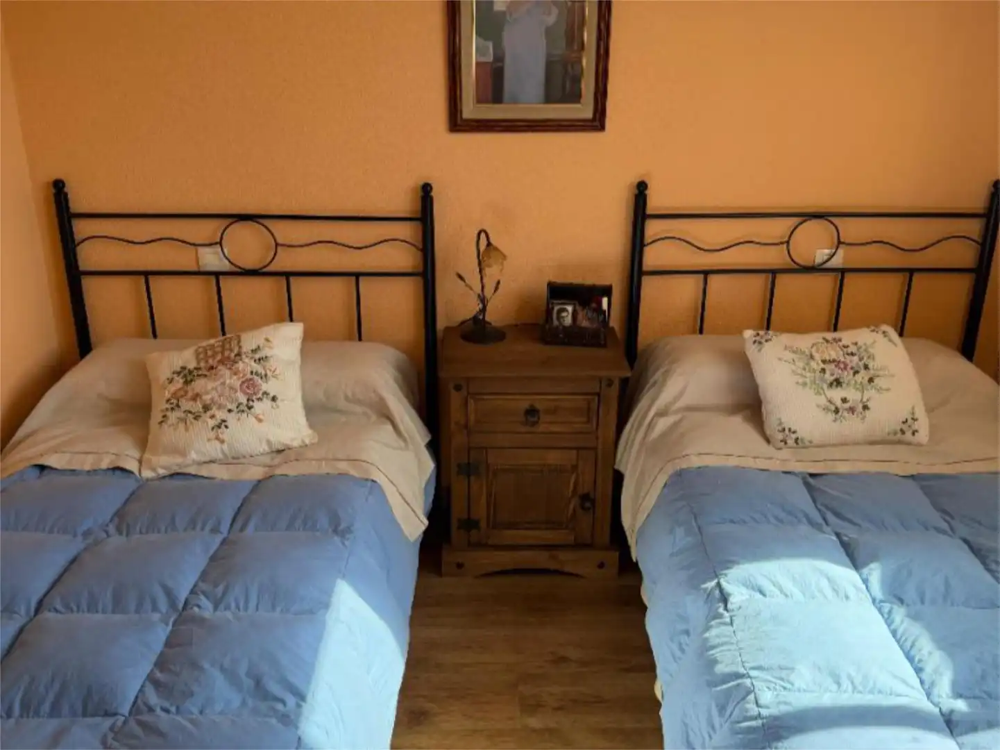 Piso en venta en Calle Carretera de Madrid, 289, Navaluenga Habitación de Piso en venta en Navaluenga con Terraza