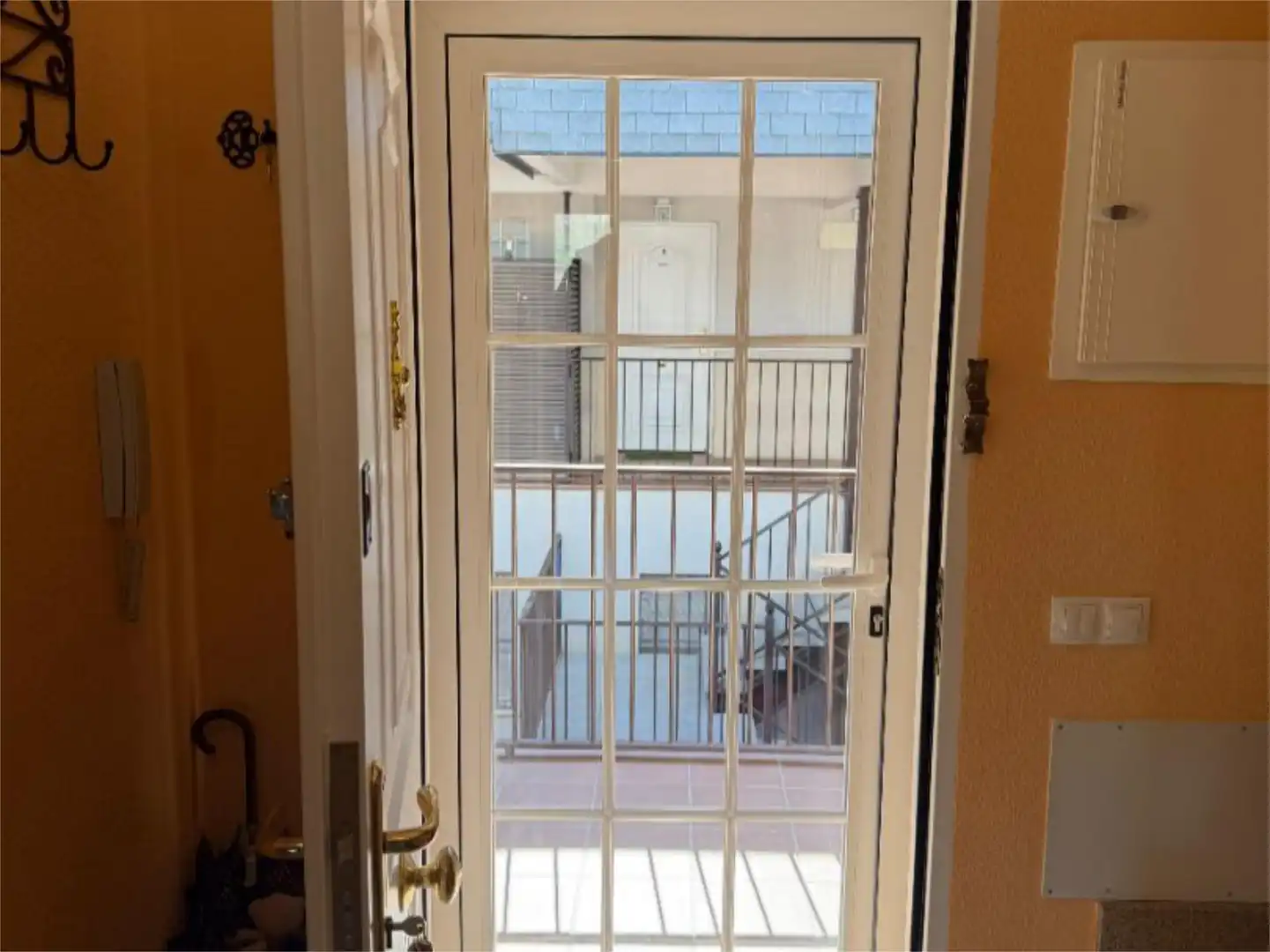 Piso en venta en Calle Carretera de Madrid, 289, Navaluenga Piso en venta en Navaluenga con Terraza