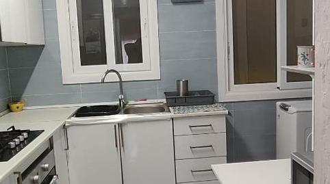 Piso en venta en Carrer de L'escultor Ordóñez, 63, Porta, Barcelona Capital - imagen 5 Foto 5 de Piso en venta en Carrer de L'escultor Ordóñez, 63, Porta, Barcelona Capital