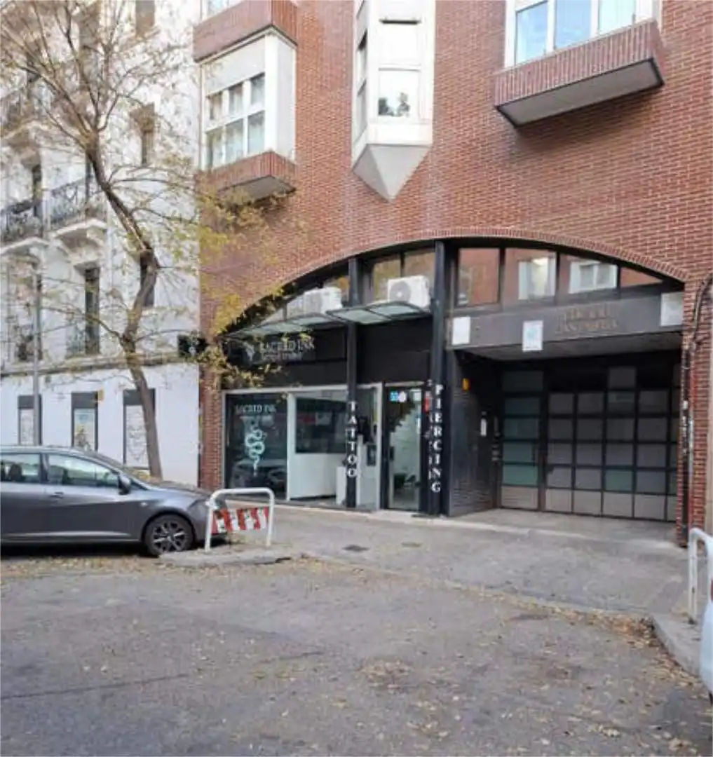 Exterior view of Garage for rent in Madrid