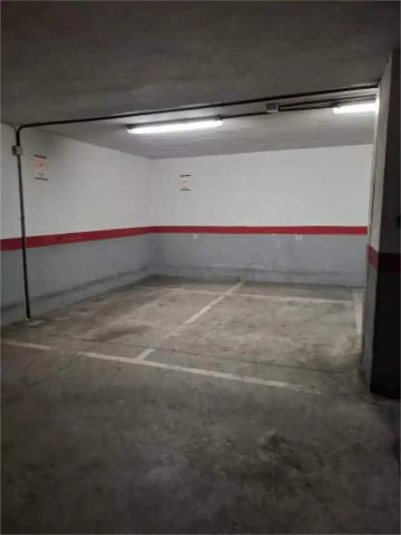 Parking of Garage for rent in Madrid