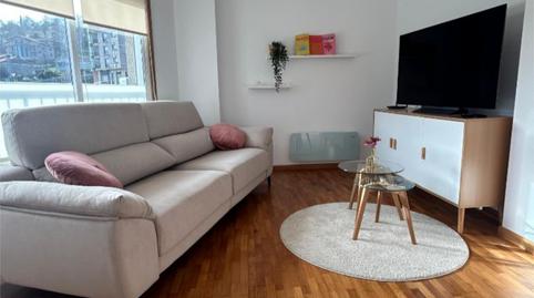 Foto 4 de Piso de alquiler en Avenida Outeiro, 26, Raxó, Poio