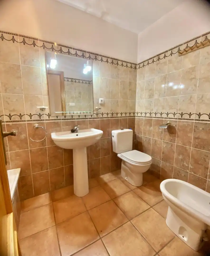 Houses for sale in Sector Somormujo, 28, Matalascañas Bathroom of Houses for sale in Almonte with Air Conditioner and Terrace