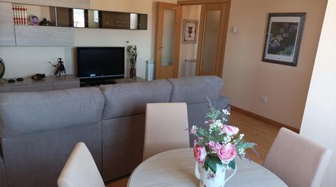 Foto 4 de Pis de lloguer a Calle del Matrimonio Rey Redondo, 4, Armunia, León Capital