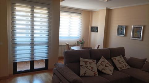 Foto 2 de Pis de lloguer a Calle del Matrimonio Rey Redondo, 4, Armunia, León Capital