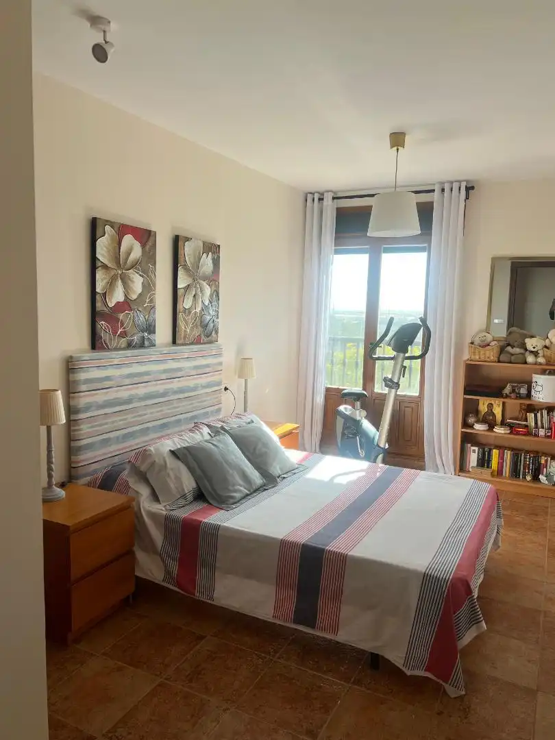 Wohnung zur Miete in Urbanización Puente Esuri, Costa Esuri Schlafzimmer von Wohnung zur Miete in Ayamonte mit Klimaanlage, Privatgarten und Terrasse