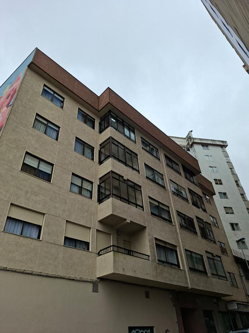 Außenansicht von Wohnung zum Verkauf in Vigo 